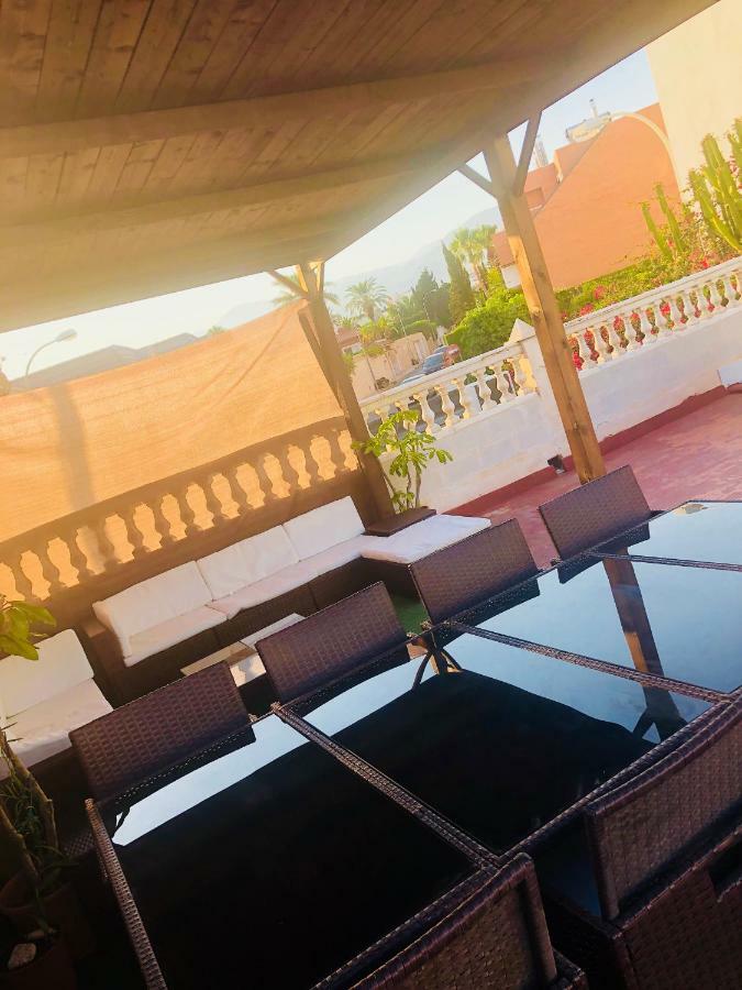 Gran Casa Con Terraza A 3 Min Playa Con Wifi - Rodeada De Servicios Roquetas de Mar Dış mekan fotoğraf