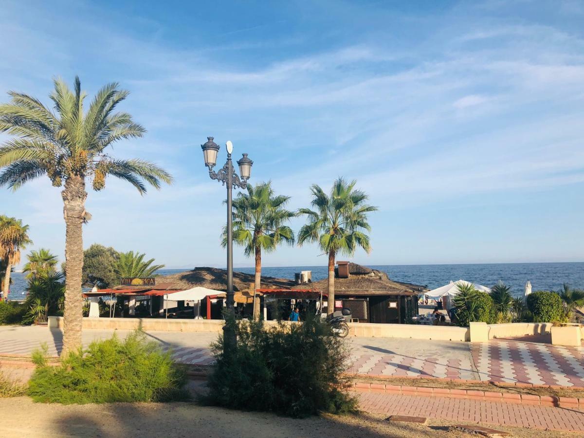 Gran Casa Con Terraza A 3 Min Playa Con Wifi - Rodeada De Servicios Roquetas de Mar Dış mekan fotoğraf