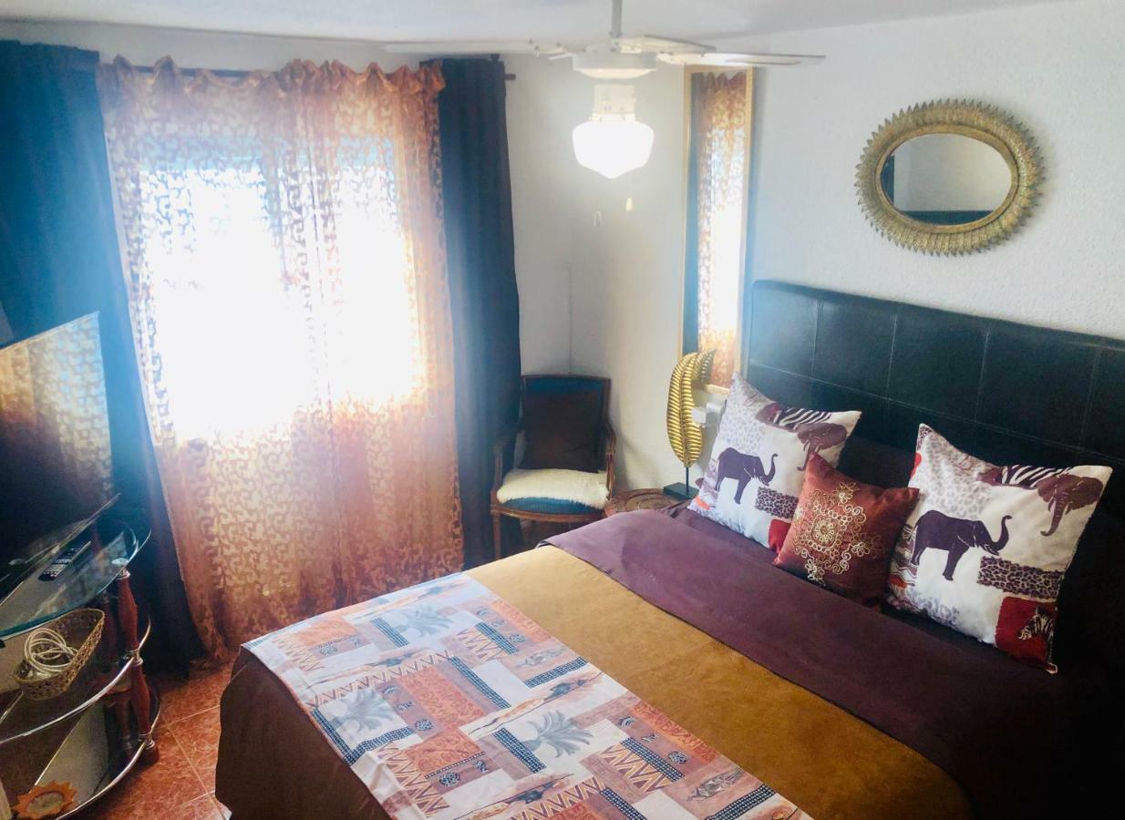 Gran Casa Con Terraza A 3 Min Playa Con Wifi - Rodeada De Servicios Roquetas de Mar Dış mekan fotoğraf